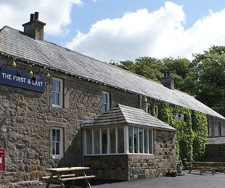 The Gun Inn Ridsdale Exterior photo